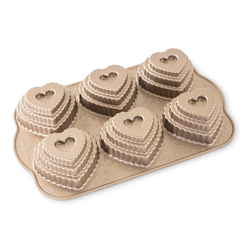 Tiered Heart Bundt Cakelet Pan