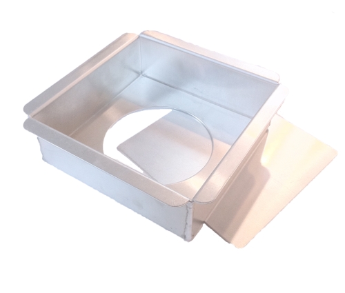 Square Cake Pan with Removable Bottom - 8 x 8 x 2