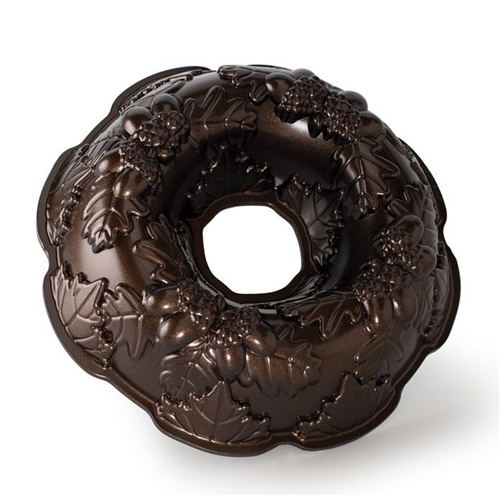 Autumn Wreath Bundt Cake Pan